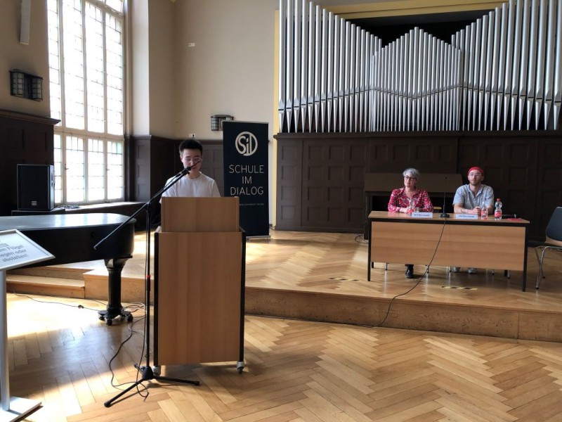 emanuel begruesst emanuel begruesst